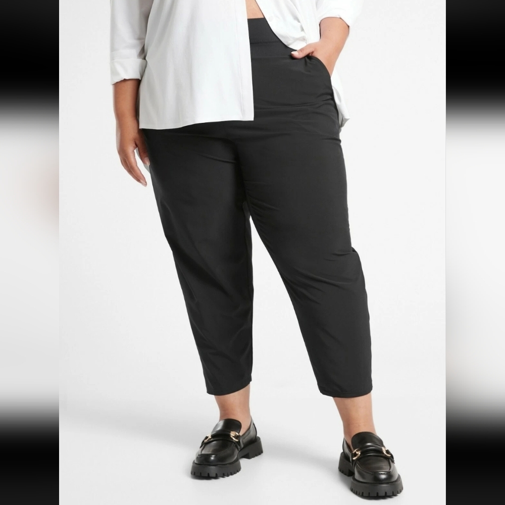 Athleta Sz 20 Black Nolita Slim Tapered Cropped Pockets Casual Lightweight Pants